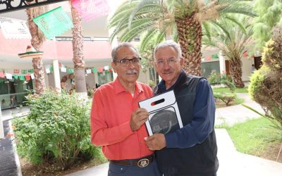 Toque de campana por jubilación del Ing. Elyn Bacopulos Téllez