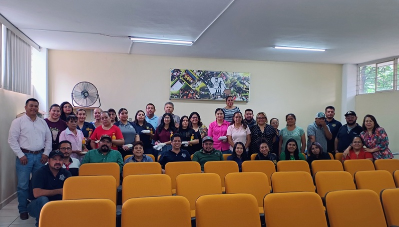 Conferencia para Conserjes de la UAAAN Une Capacitación y Celebración