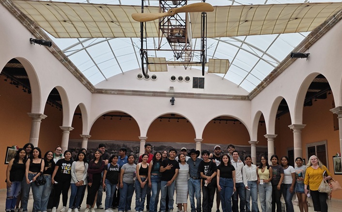 Buitre-Arte y Cultura: despertando inspiración y conocimiento