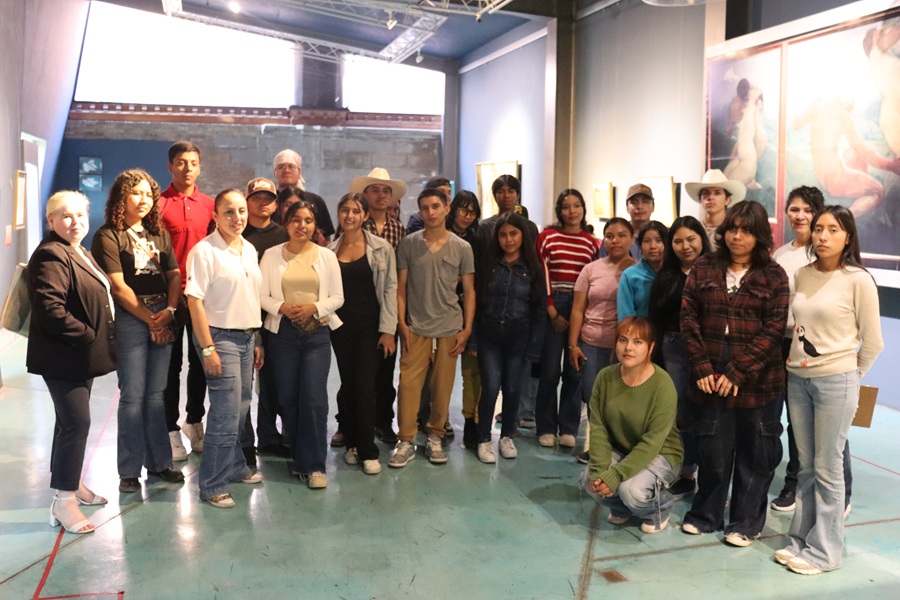 Universitarios visitan Recinto del Patrimonio Cultural Universitario de la UAdeC