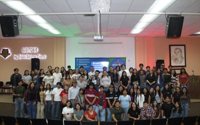 Biotecnología celebra a sus estudiantes en la Narro